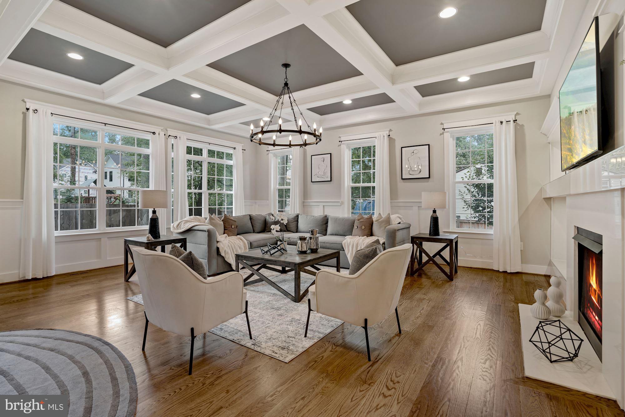 203 Tapawingo Road Southwest Vienna, VA 22180 - Photo 6 of 31