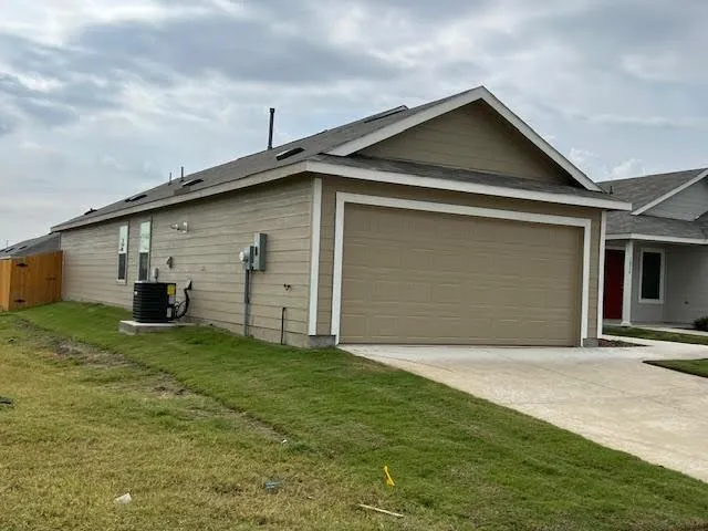 $1,795 | 1038 Raintree Road, Princeton, TX 75407