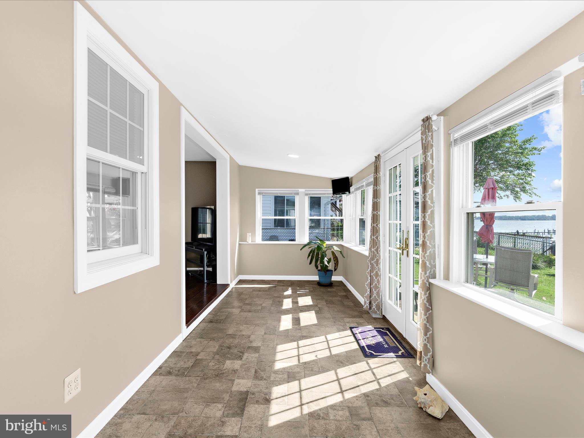 336 Bar Harbor Road Pasadena, MD 21122 - Photo 22 of 82 a view of entryway with a front door