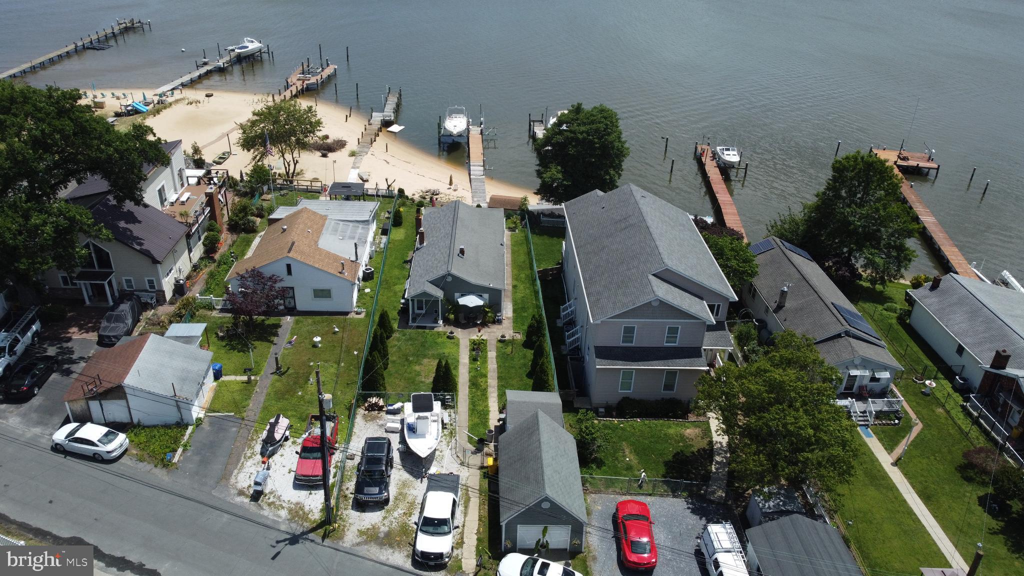 336 Bar Harbor Road Pasadena, MD 21122 - Photo 36 of 82 an aerial view of multiple houses with yard