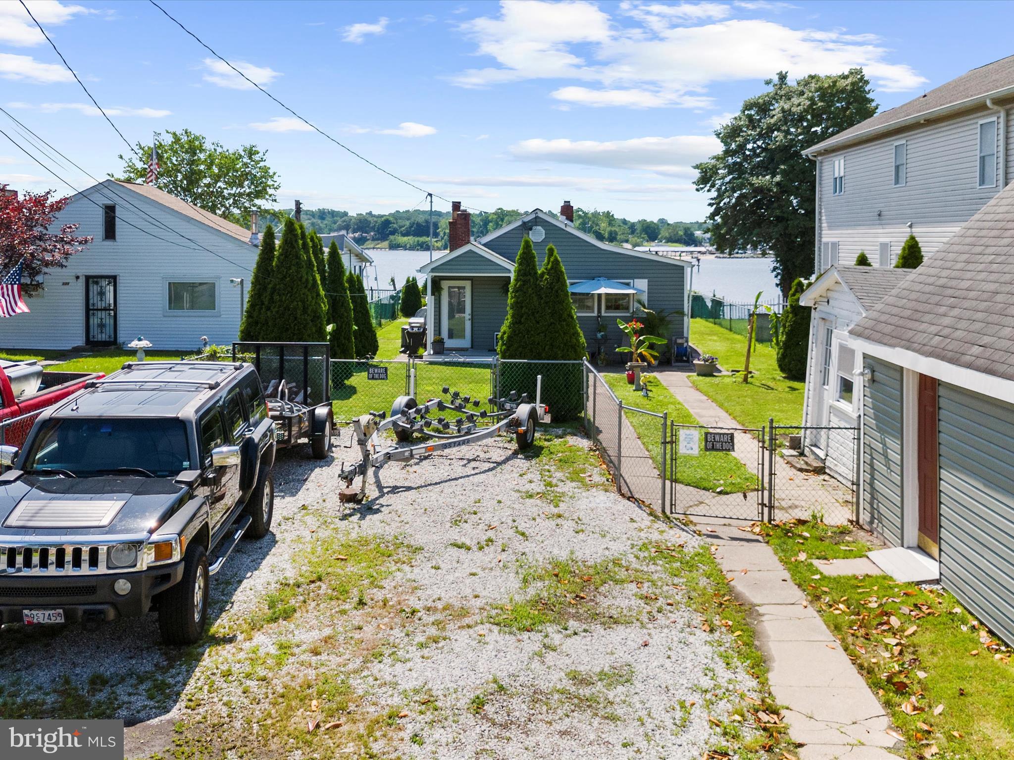 336 Bar Harbor Road Pasadena, MD 21122 - Photo 64 of 82 a view of an chairs and tables in the patio
