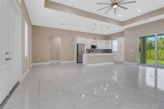 $3,500 | 2793 72nd Avenue Northeast, Naples, FL 34120