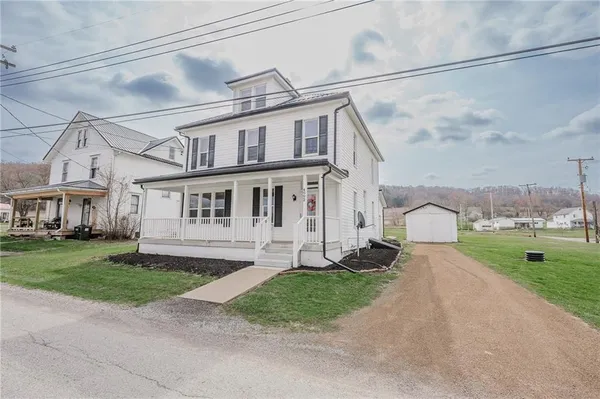 $149,999 | 4992 Richmond Road, Rochester Mills, PA 15771