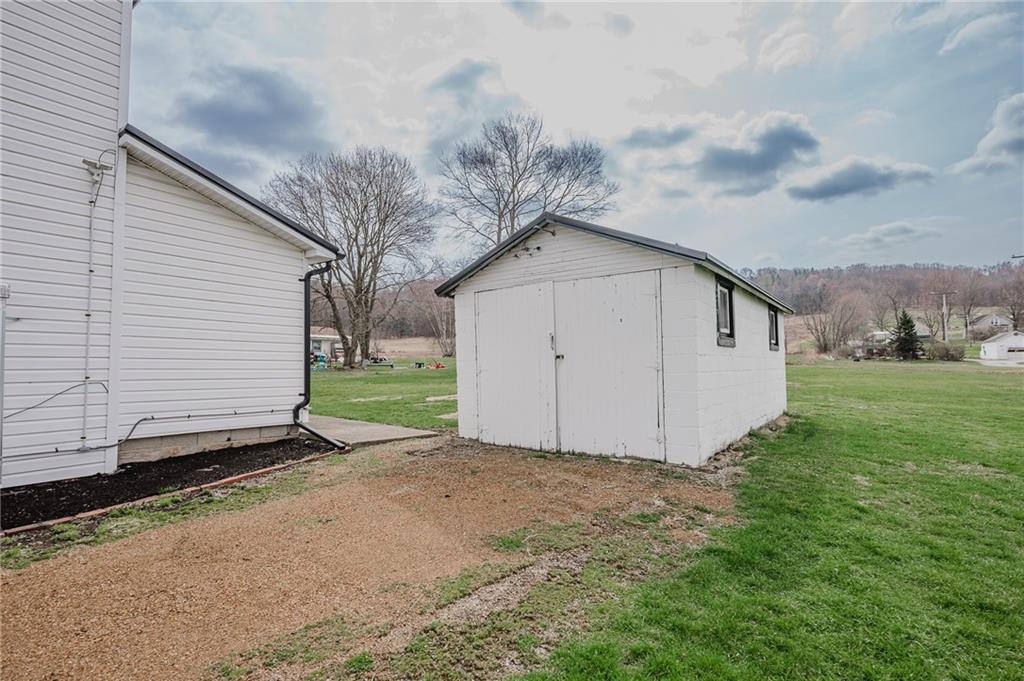 4992 Richmond Road Rochester Mills, PA 15771 - Photo 9 of 30