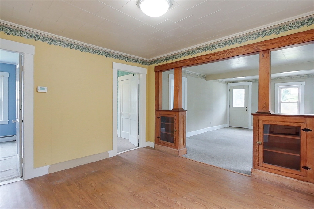321 Main Street Townsend, MA 01469 - Photo 8 of 31