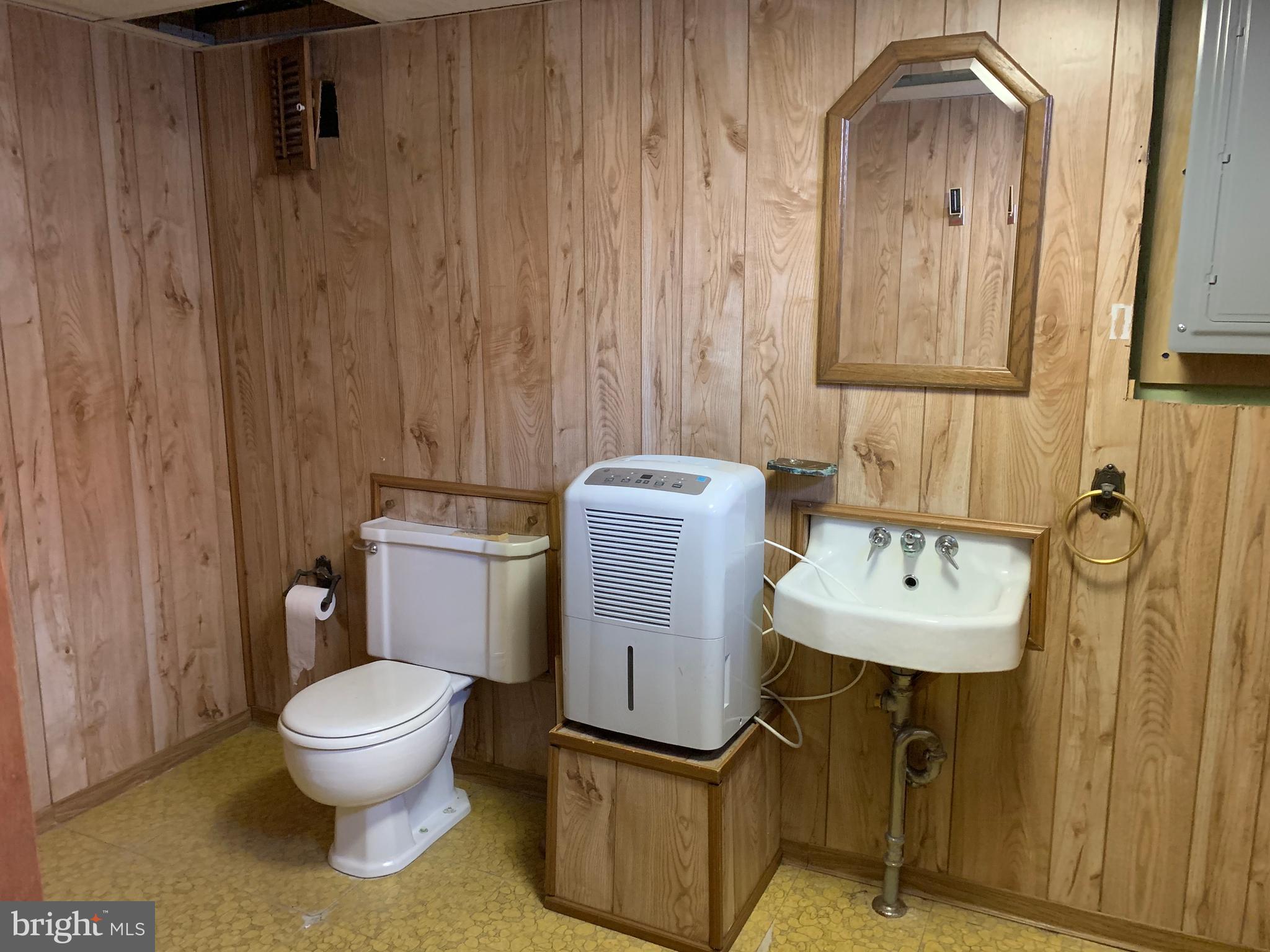 644 South Eagle Road Havertown, PA 19083 - Photo 21 of 26 Basement Bathroom