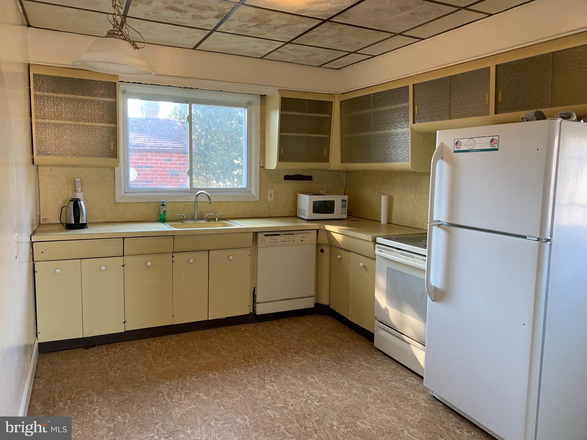 644 South Eagle Road Havertown, PA 19083 - Photo 7 of 26 Kitchen