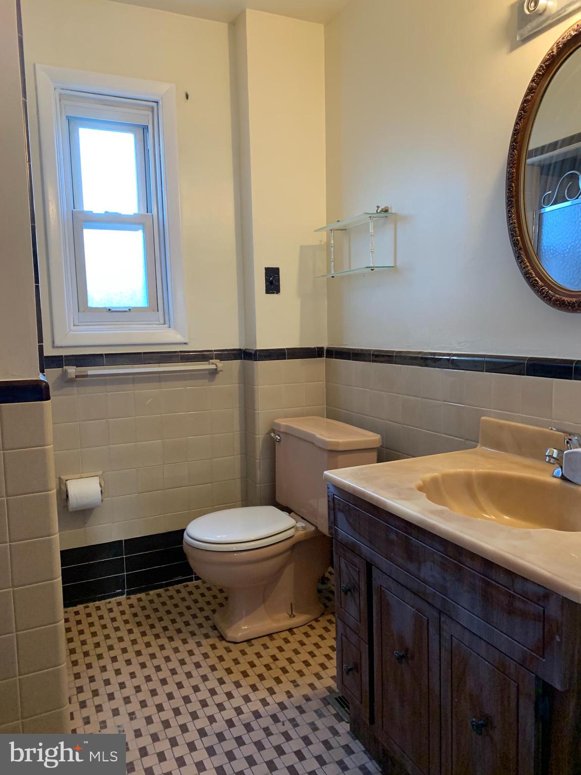 644 South Eagle Road Havertown, PA 19083 - Photo 8 of 26 First floor bathroom