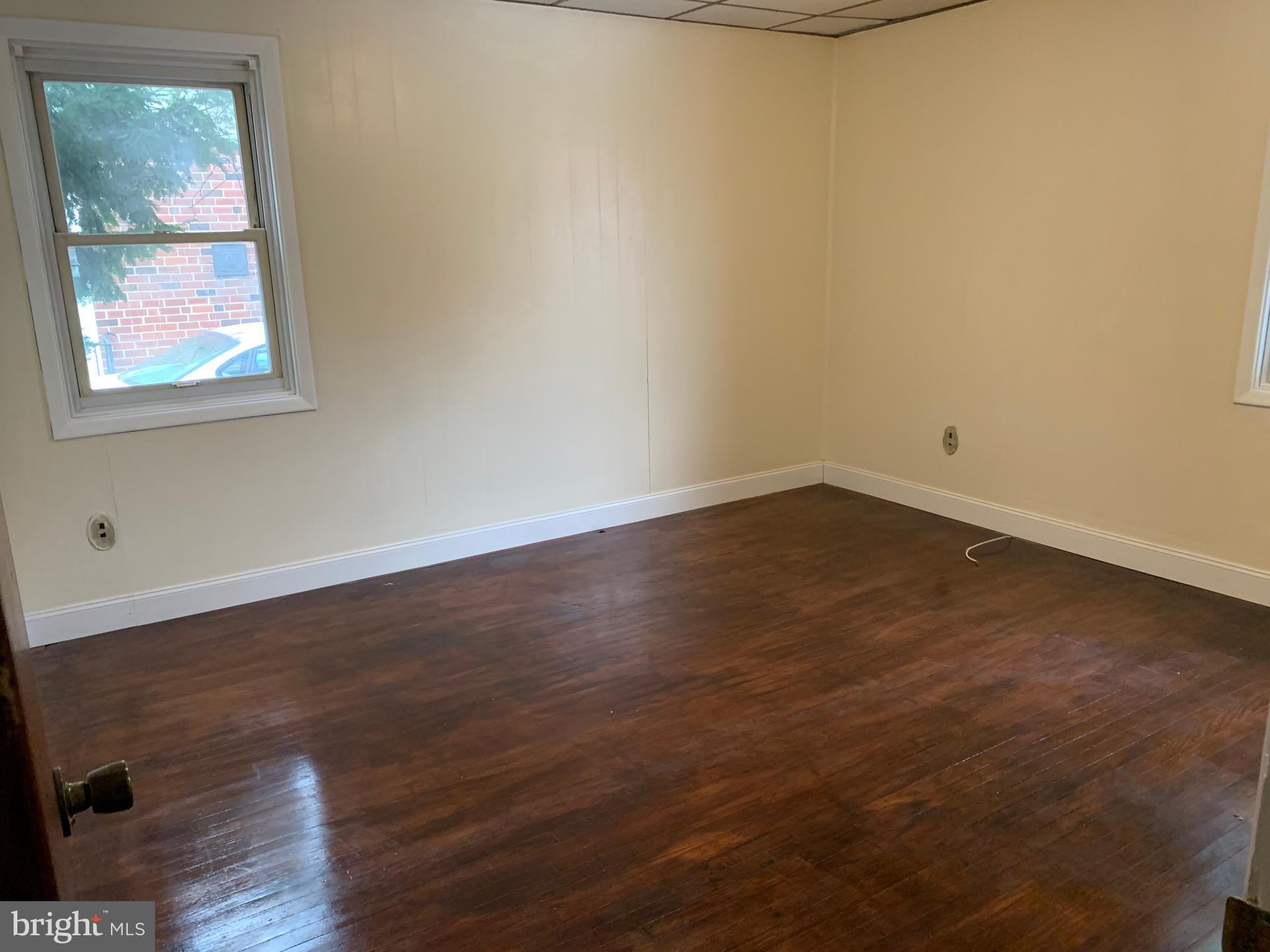 644 South Eagle Road Havertown, PA 19083 - Photo 10 of 26 First floor bedroom