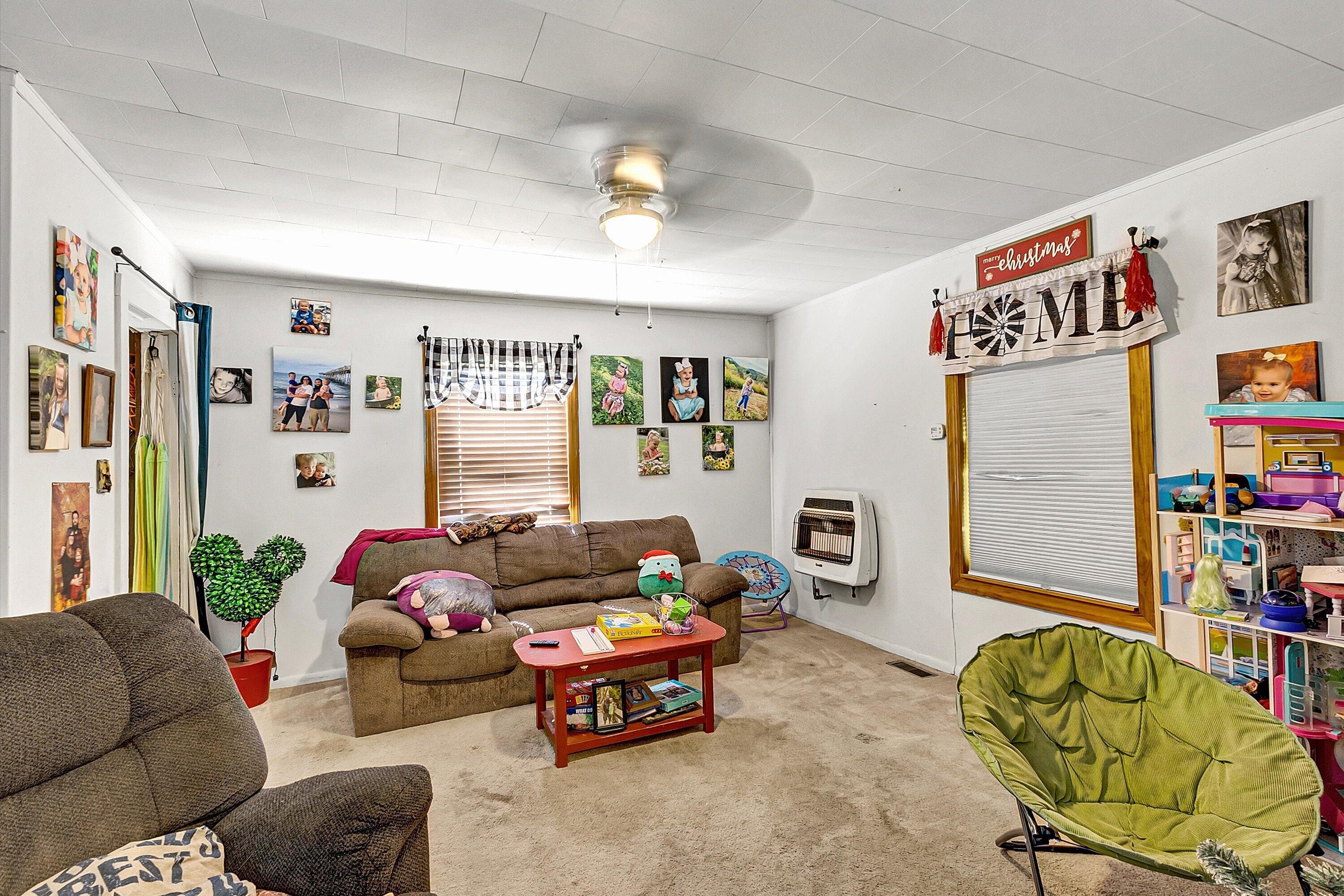 16287 Indian Draft Road Millboro, VA 24460 - Photo 4 of 21 04-SGP--5