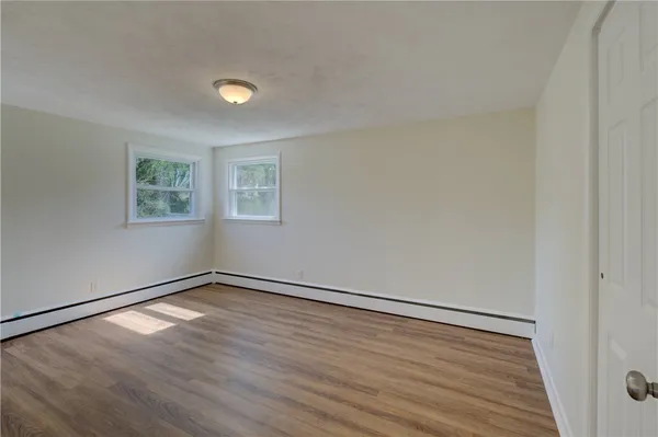 $3,000 | 140 Phillips Road, East Greenwich, RI 02818