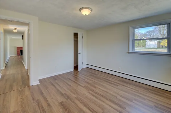 $3,000 | 140 Phillips Road, East Greenwich, RI 02818