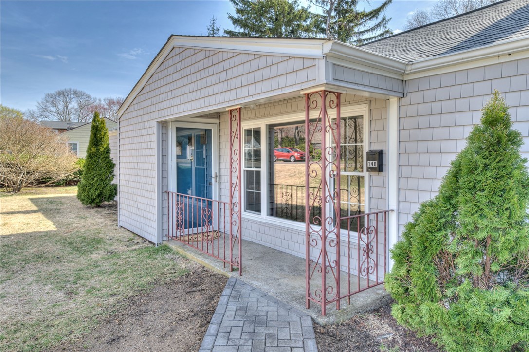 140 Phillips Road East Greenwich, RI 02818 - Photo 4 of 21