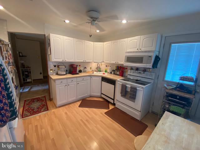 15 Gamewood Road Levittown, PA 19057 - Photo 8 of 21