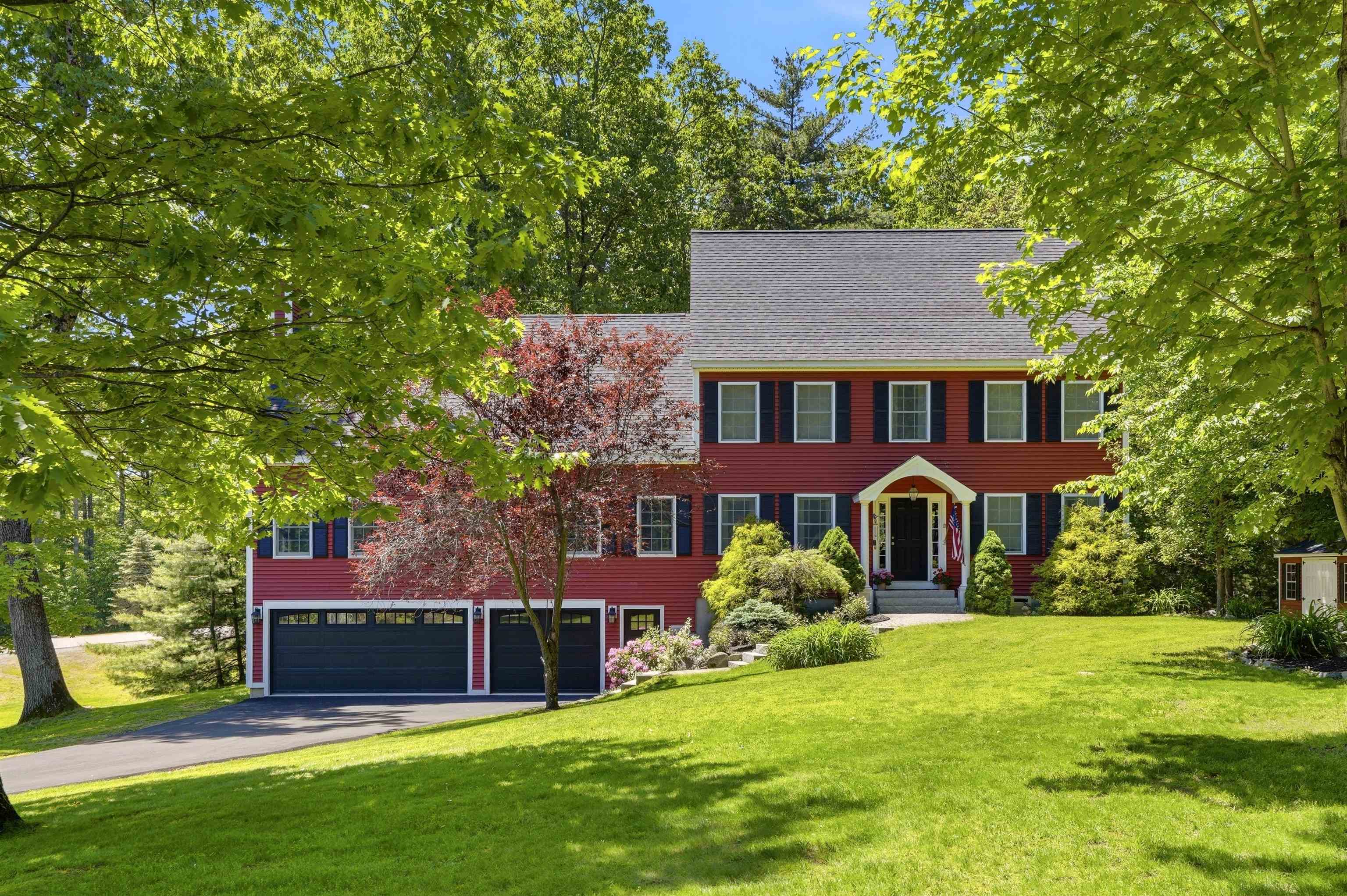 29 Overlook Drive Newfields, NH 03856 - Photo 4 of 60