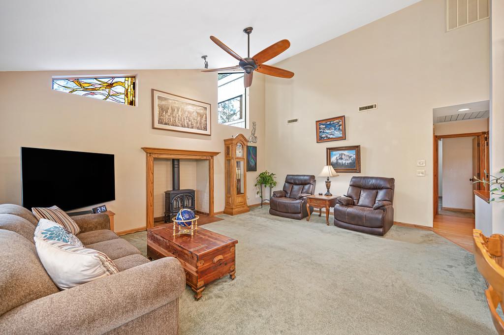 3971 Donner Trail Placerville, CA 95667 - Photo 20 of 78 a living room with furniture and a flat screen tv