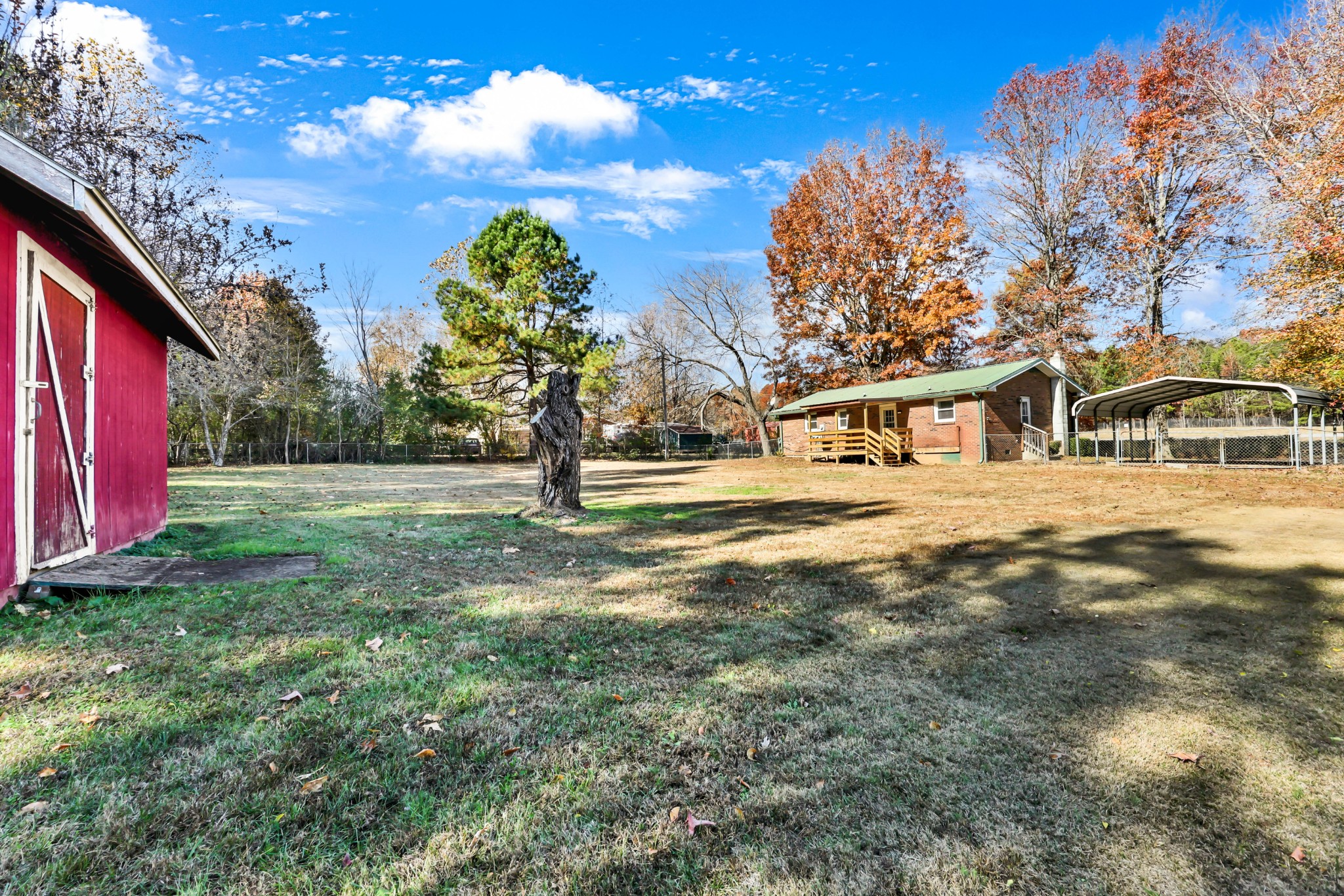 4660 Dover Road Indian Mound, TN 37079 - Photo 23 of 30 a view of a house with a yard