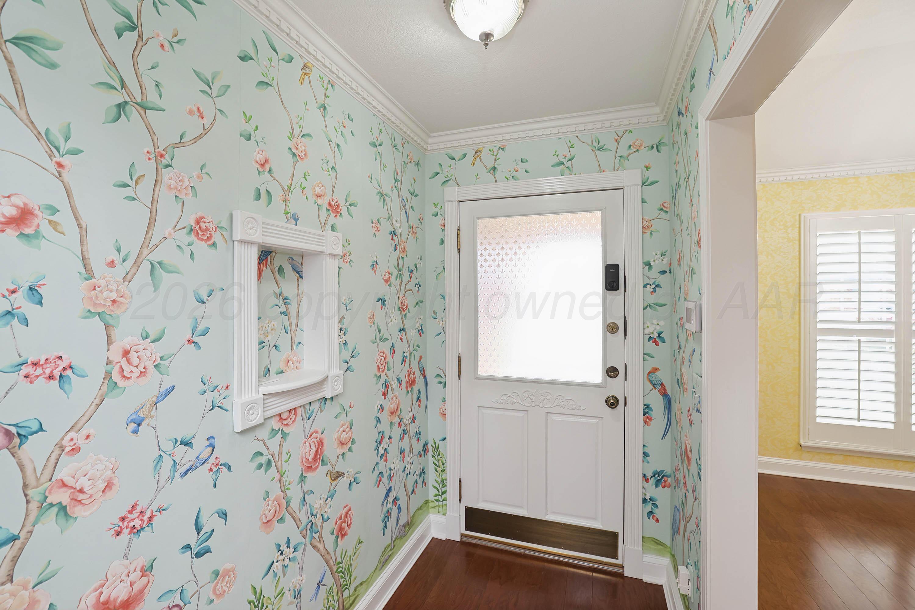 6904 Alpine Lane Amarillo, TX 79109 - Photo 3 of 45 a bathroom with a shower and a curtain