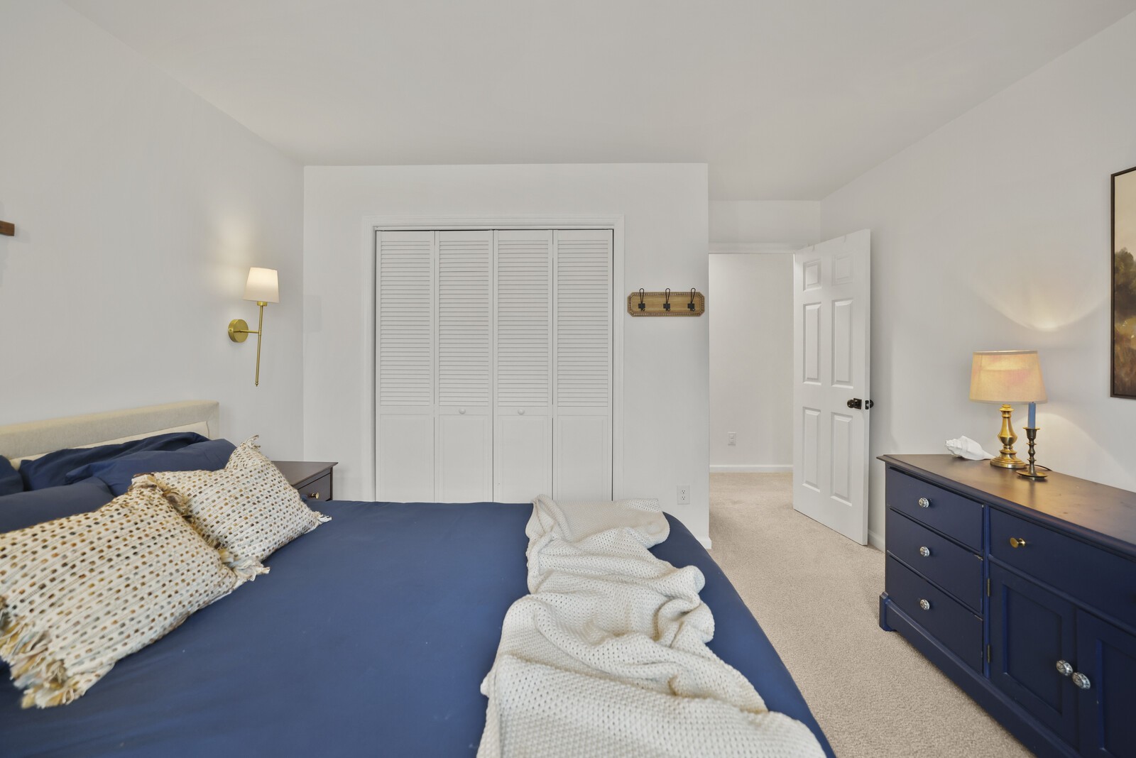 119 Pine Grove Road Mount Juliet, TN 37122 - Photo 20 of 37 a bed room with a bed and a couch