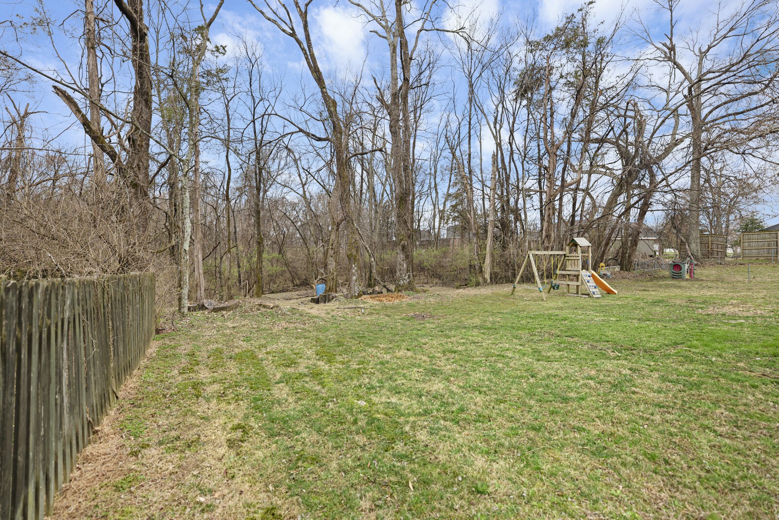 119 Pine Grove Road Mount Juliet, TN 37122 - Photo 33 of 37 a backyard of apartments with large trees