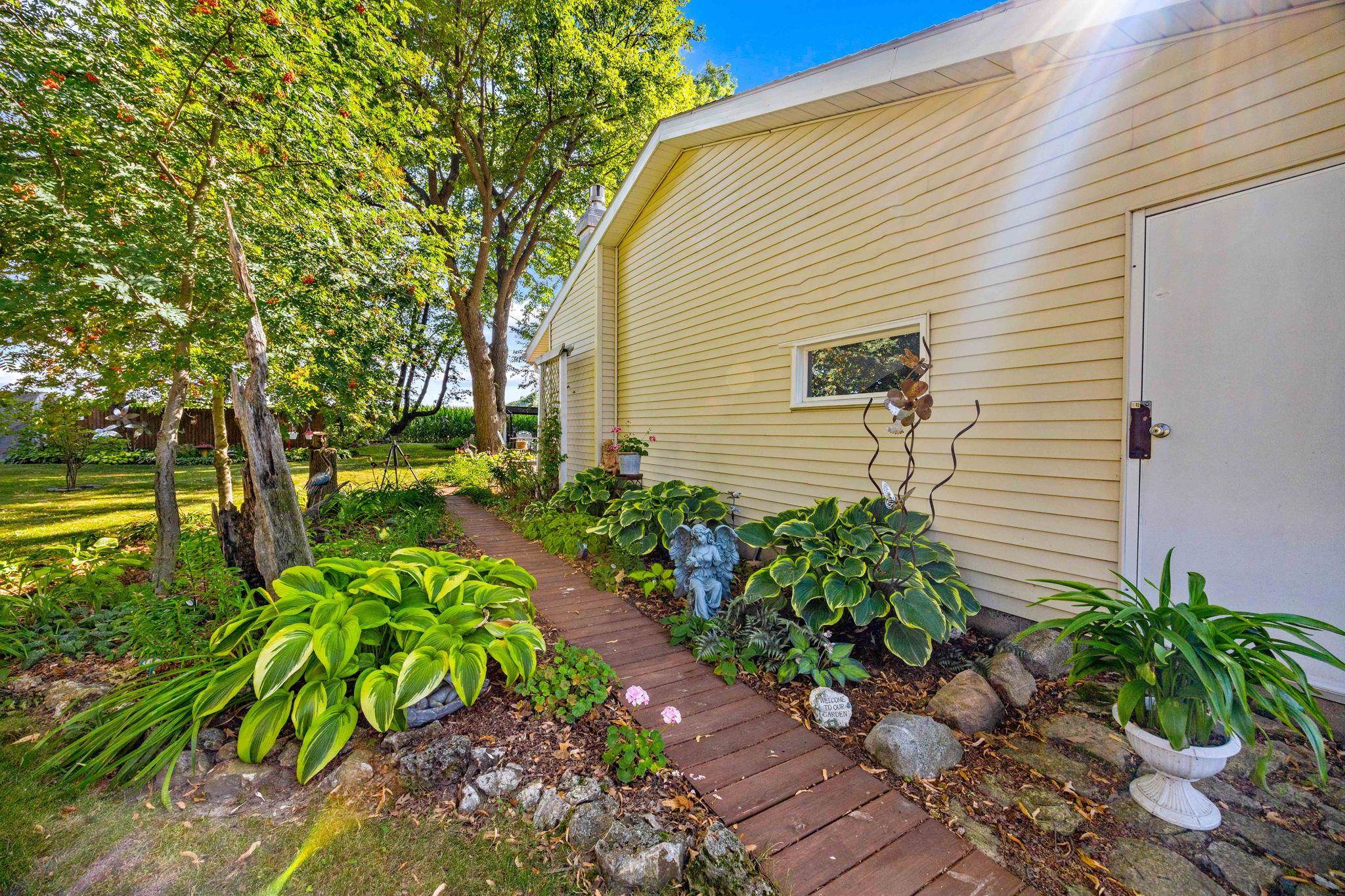 6241 County Rd A Janesville, WI 53548 - Photo 76 of 81 Gallery Image 76