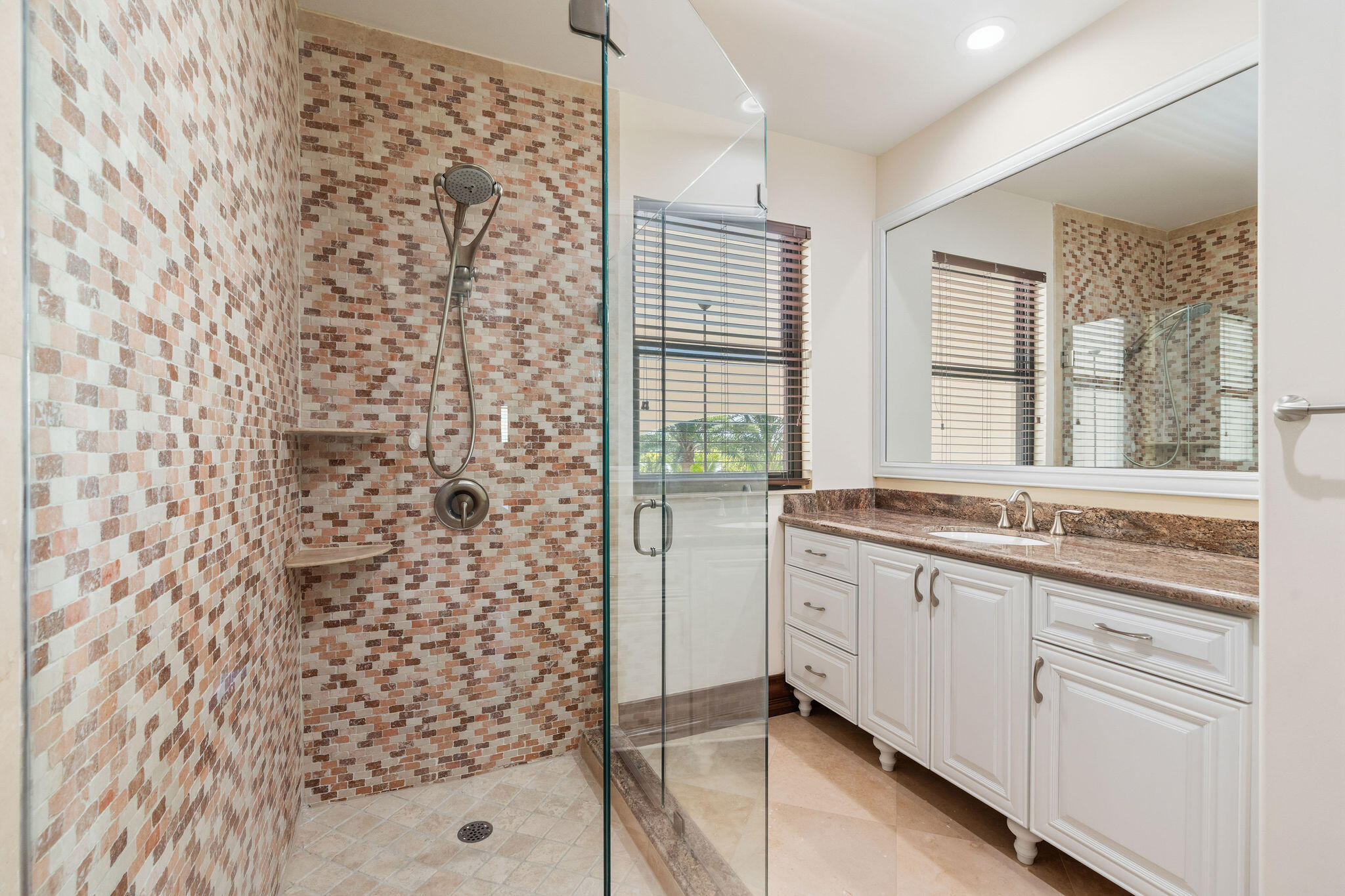 4052 East Ridgeview Drive Davie, FL 33330 - Photo 43 of 78 DSC08672