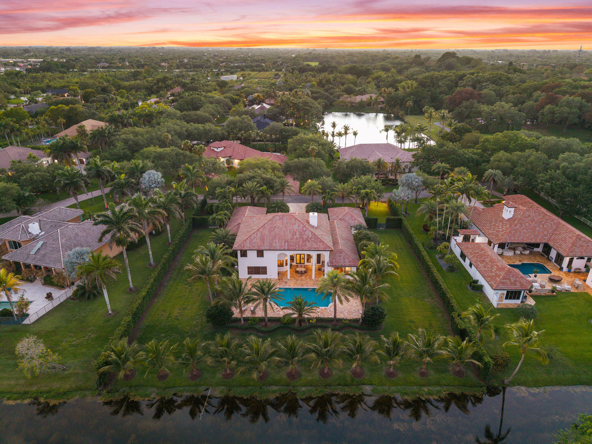 4052 East Ridgeview Drive Davie, FL 33330 - Photo 74 of 78 DJI_20260416195423_0672_D