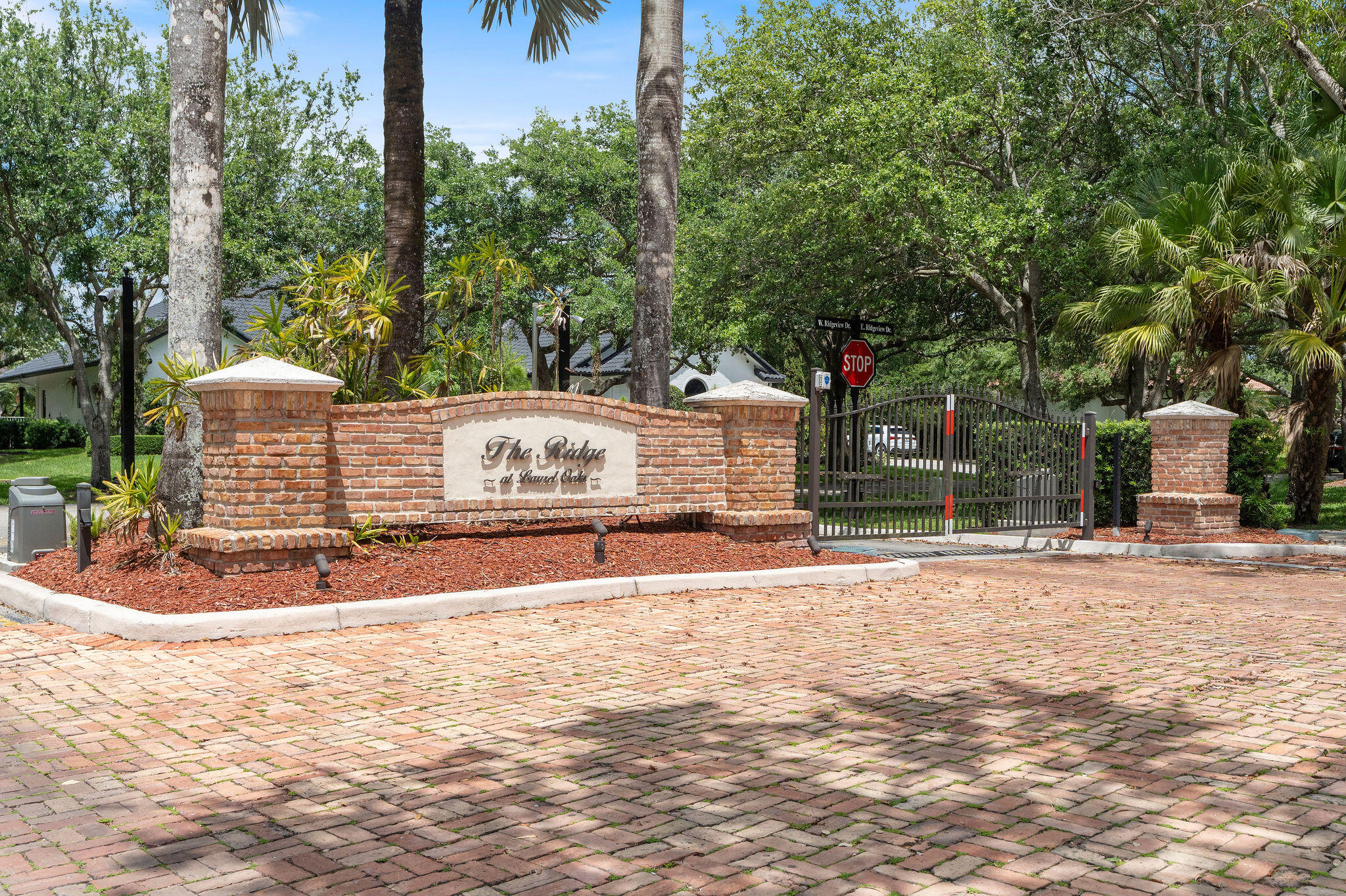 4052 East Ridgeview Drive Davie, FL 33330 - Photo 78 of 78 DSC08767