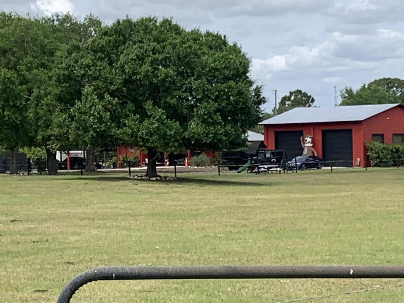 635 North Ffa Road Fort Pierce, FL 34945 - Photo 4 of 12 7