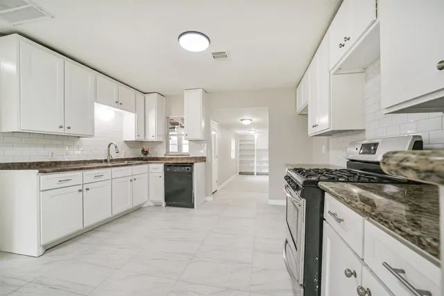 $204,000 | 538 Pecan Street, South Houston, TX 77587