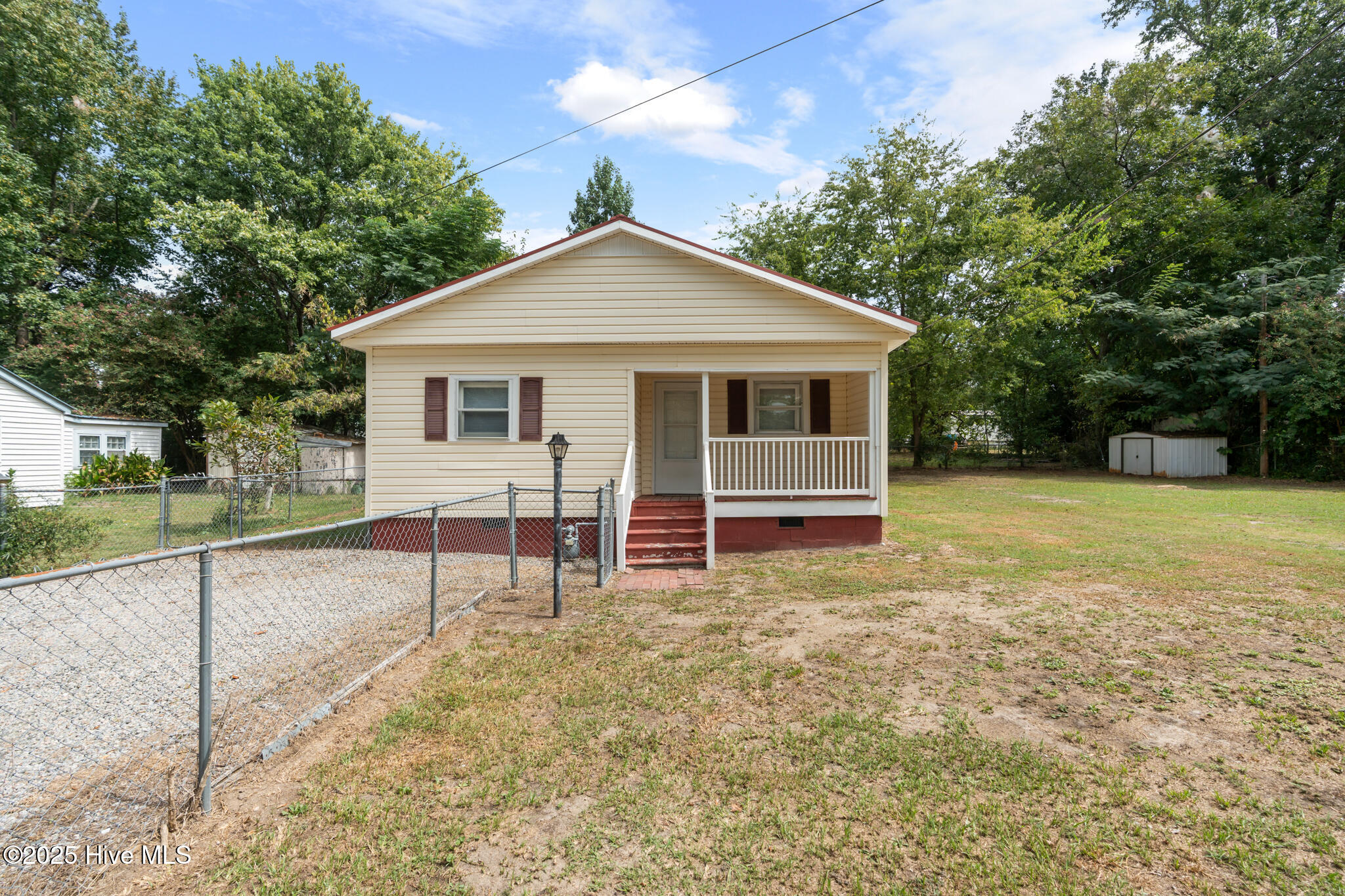 128 Watkins Avenue Rockingham, NC 28379 - Photo 1 of 22 front