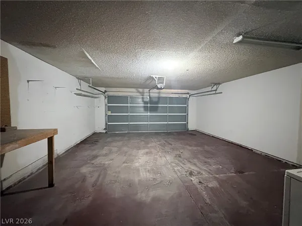 $1,800 | 2670 Sumac Lane, Las Vegas, NV 89121