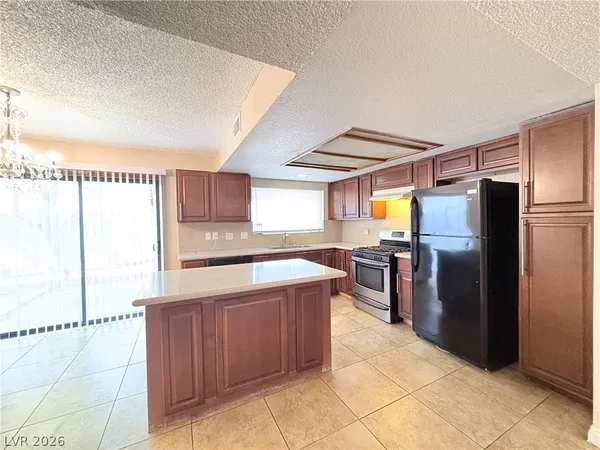 $1,800 | 2670 Sumac Lane, Las Vegas, NV 89121