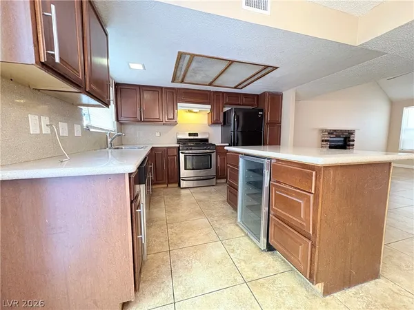 $1,800 | 2670 Sumac Lane, Las Vegas, NV 89121