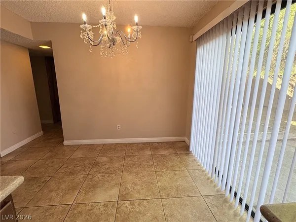 $1,800 | 2670 Sumac Lane, Las Vegas, NV 89121