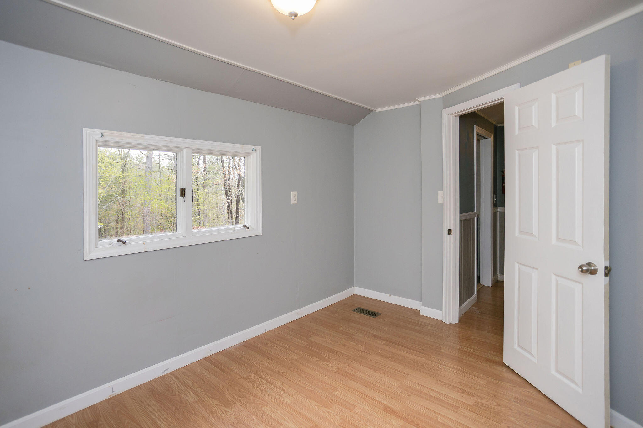 38 Birch Street Wilton, ME 04294 - Photo 19 of 37 taylor-kaminsky-photo-66