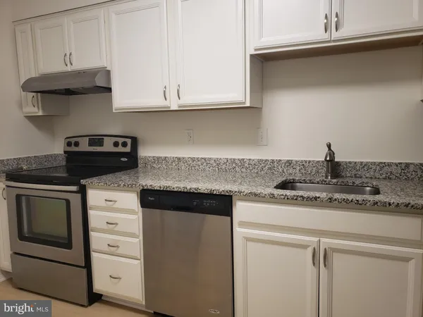 $220,000 | 15115 Interlachen Drive, Unit 3515, Silver Spring, MD 20906