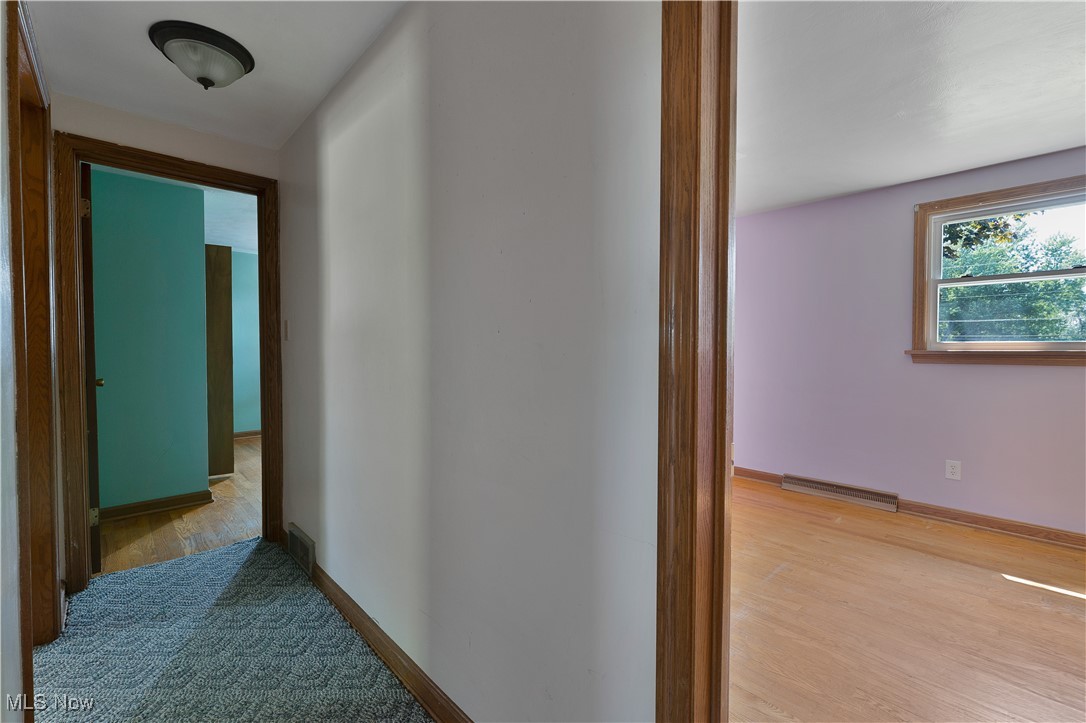 9897 Struthers Road New Middletown, OH 44442 - Photo 15 of 36 Gallery Image 15