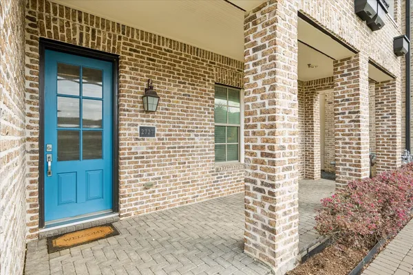 $875,000 | 2727 Maxroy Street, Houston, TX 77007