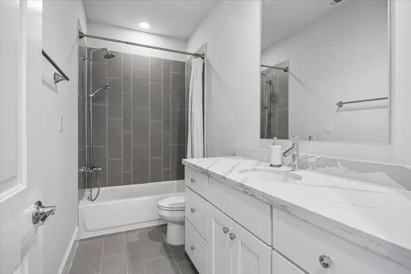 $875,000 | 2727 Maxroy Street, Houston, TX 77007