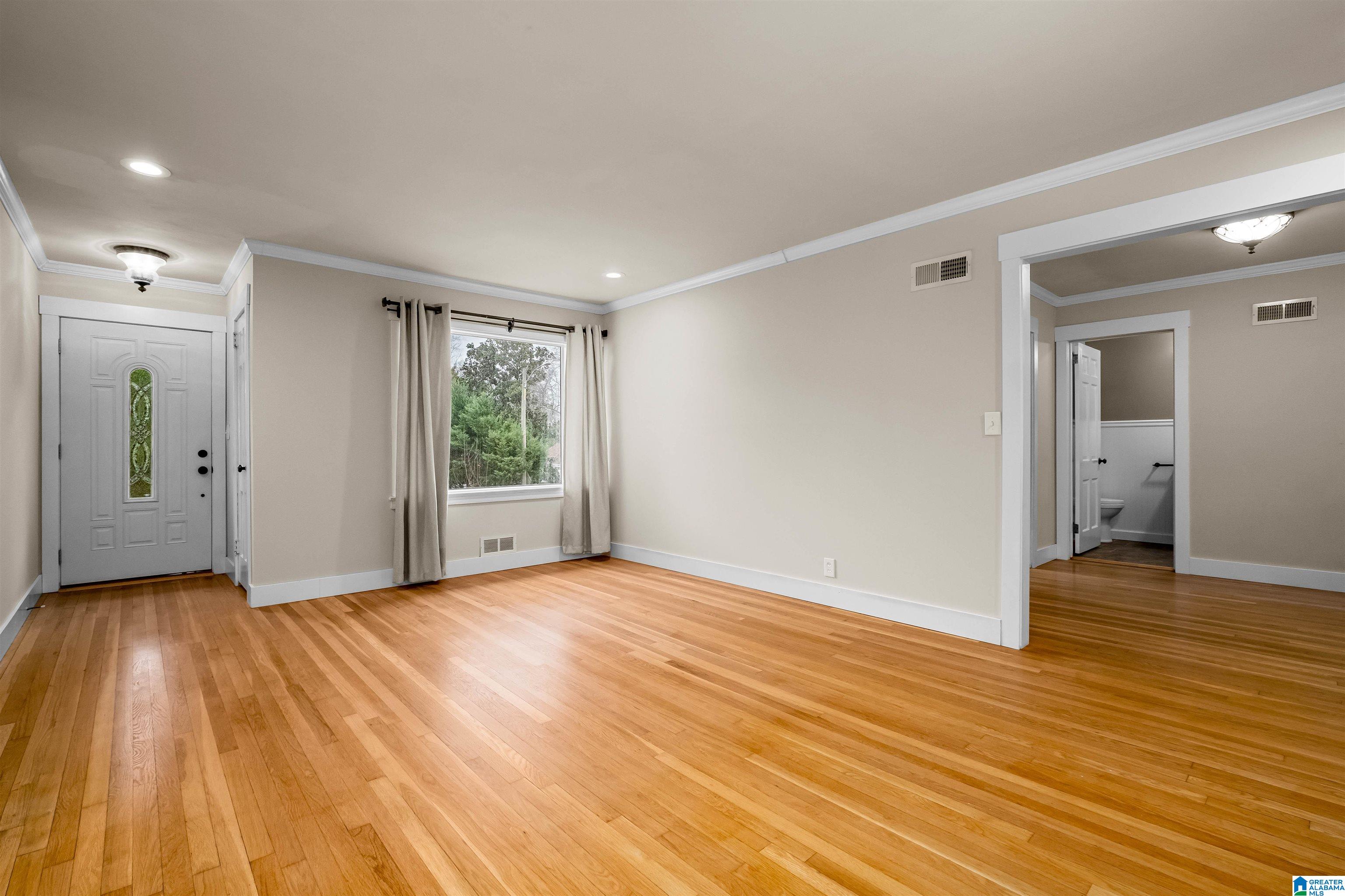817 56th Street South Birmingham, AL 35212 - Photo 5 of 40 Gallery Image 5