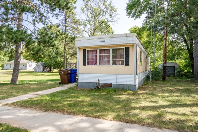 $49,900 | 224 South Watts Street, Adams, WI 53910