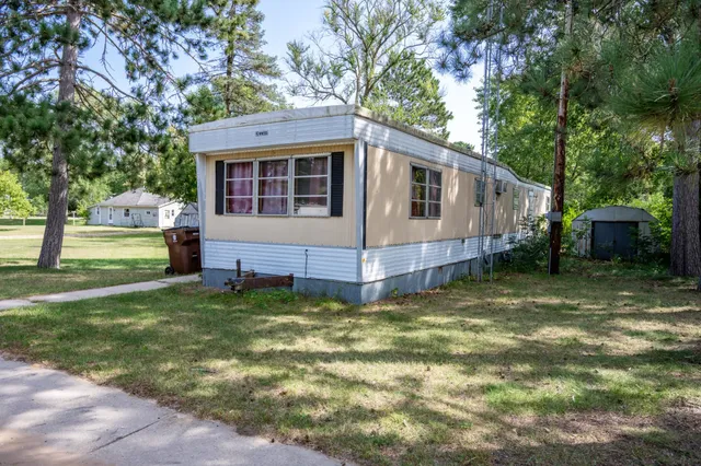 $49,900 | 224 South Watts Street, Adams, WI 53910