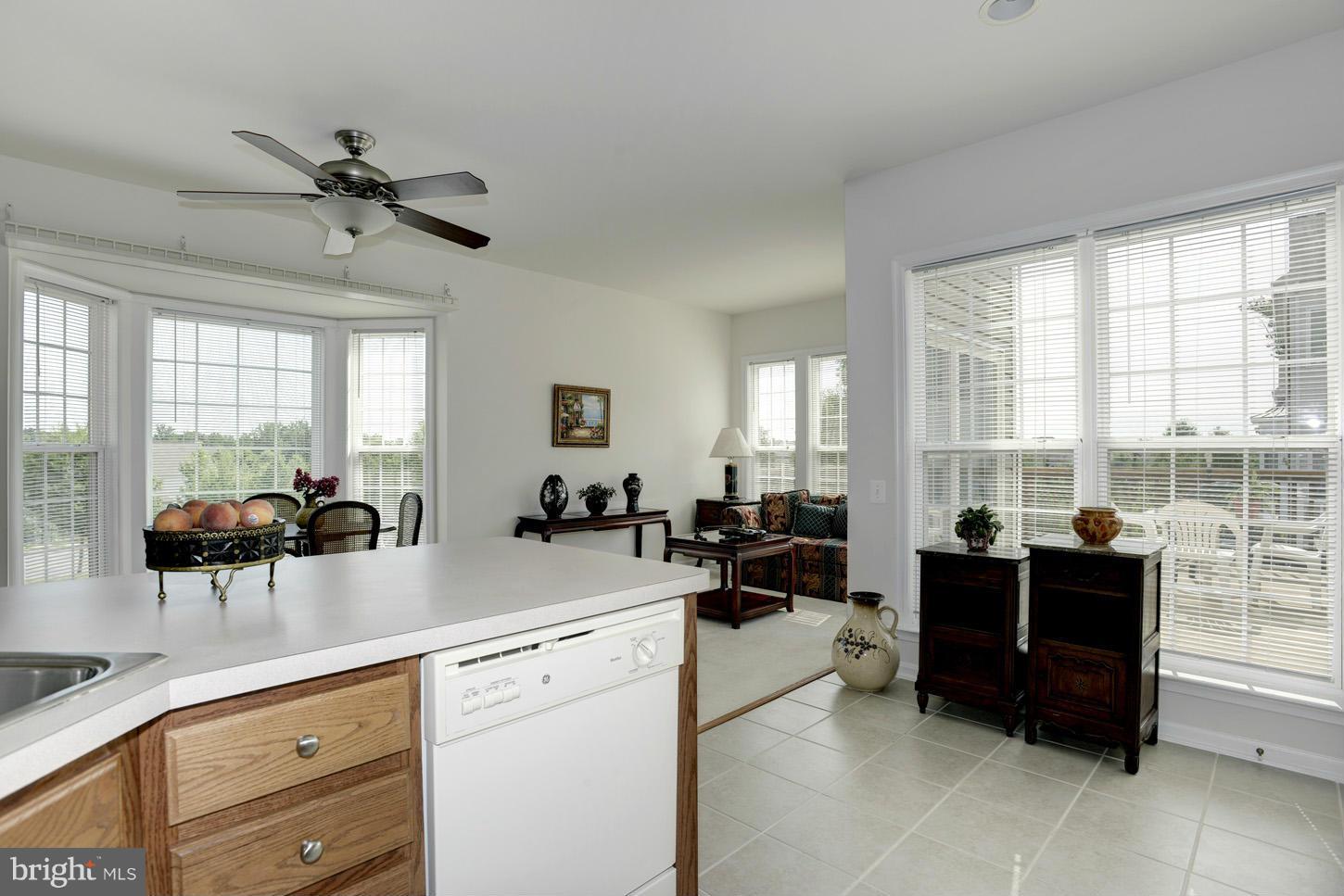 8933 Singleleaf Circle Lorton, VA 22079 - Photo 8 of 30 Kitchen