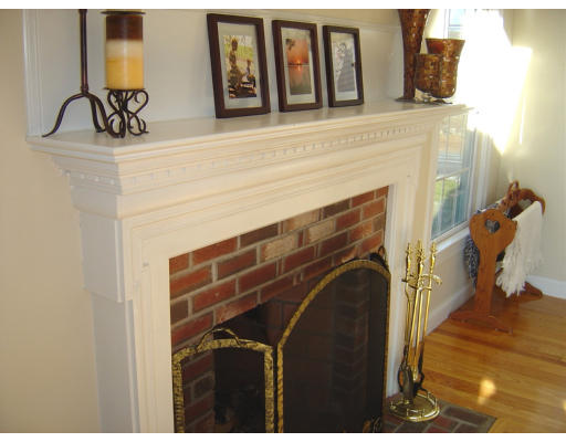 16 Old Upton Road Grafton, MA 01519 - Photo 8 of 30 Gallery Image 8
