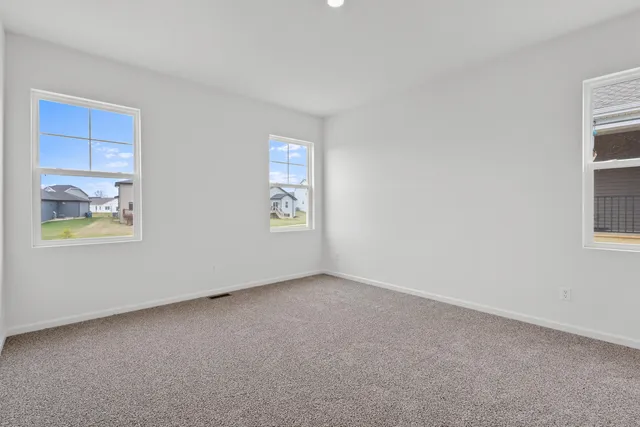 $389,990 | 7466 East 116th Place, Winfield, IN 46307