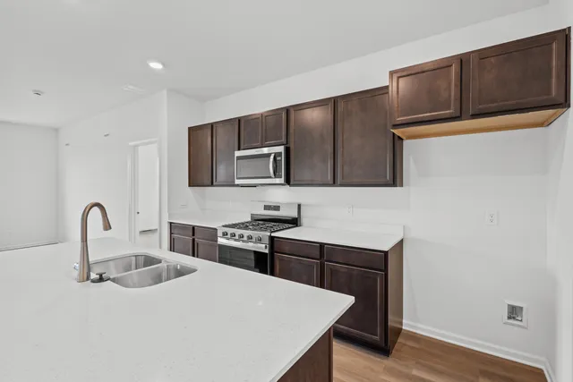 $389,990 | 7466 East 116th Place, Winfield, IN 46307