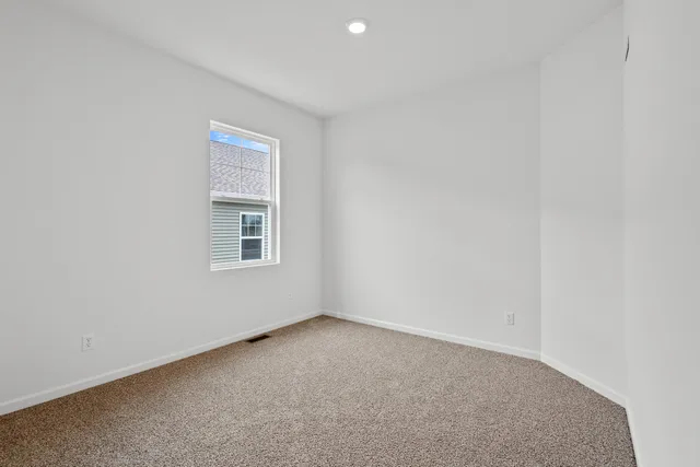 $389,990 | 7466 East 116th Place, Winfield, IN 46307