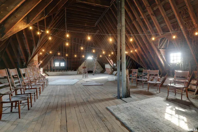 $275,000 | 601 Spring Street, Quincy, IL 62301