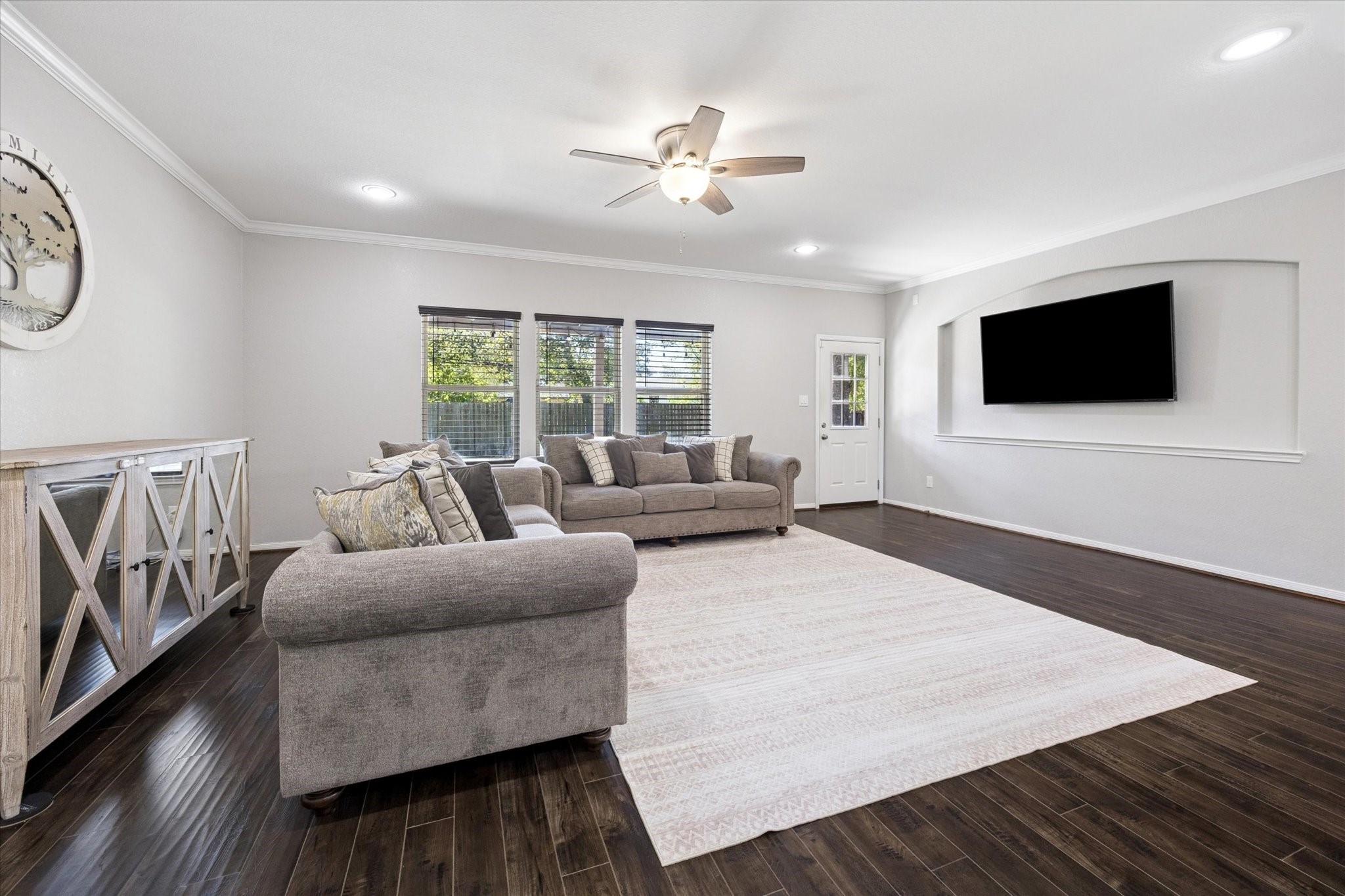 10023 Bamboo Road Houston, TX 77041 - Photo 10 of 25